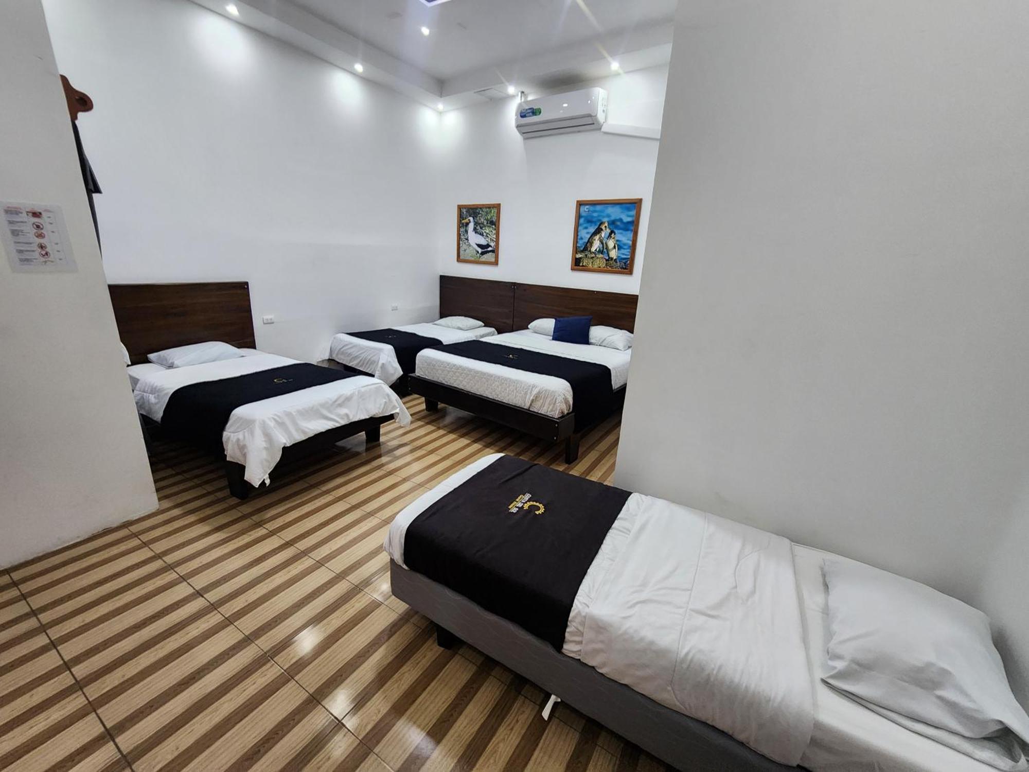 Costa Del Sol Hotel Puerto Ayora  Quarto foto
